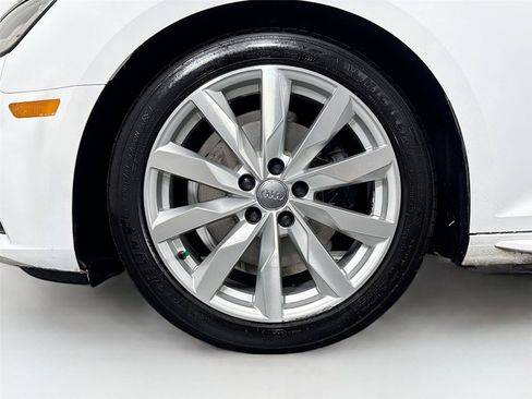 Used 2018 Audi A4 2.0T Ultra Premium w/ Convenience Package FWD image 43