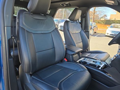 Used 2021 Ford Explorer ST w/ Equipment Group 401A image 10