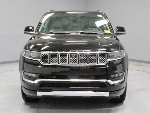 Used 2023 Jeep Grand Wagoneer Series II AWD/4WD image 8