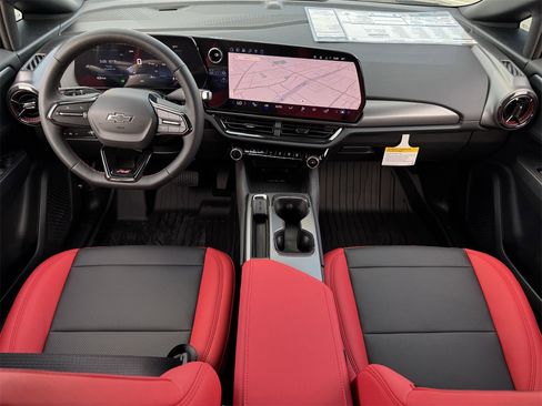 New 2026 Chevrolet Equinox EV RS image 9