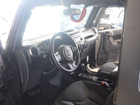 Used 2014 Jeep Wrangler Sport w/ Quick Order Package 24S AWD/4WD image 41