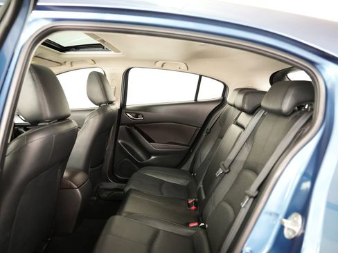 Used 2017 MAZDA MAZDA3 Grand Touring image 33