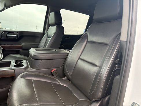 Used 2020 GMC Sierra 1500 SLT image 10