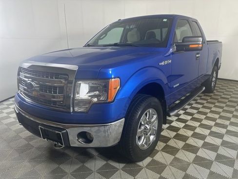 Used 2014 Ford F150 XLT w/ Equipment Group 302A Luxury image 2