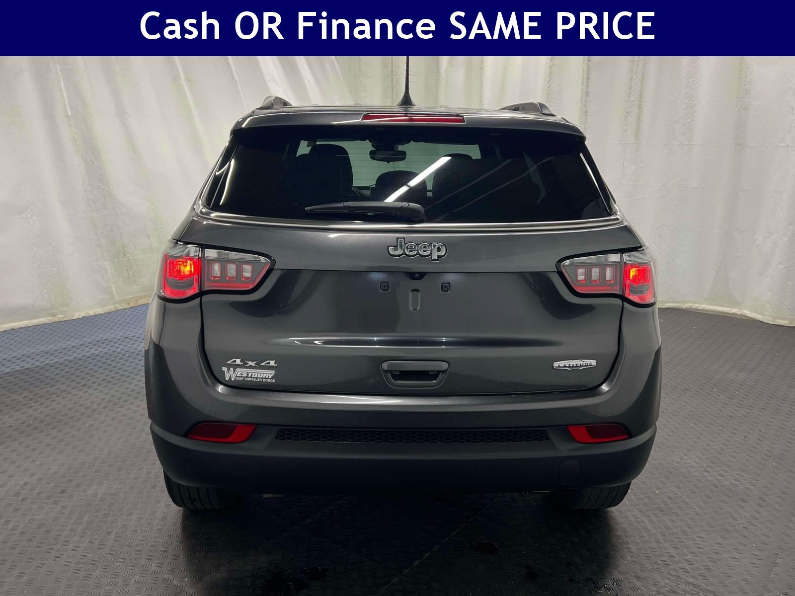 Certified 2023 Jeep Compass Latitude AWD/4WD image 8