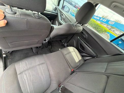 Used 2016 Chevrolet Trax LT FWD image 20