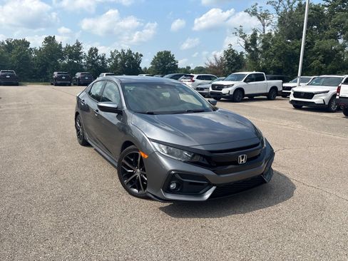 Used 2021 Honda Civic Sport image 18