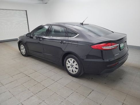 Used 2019 Ford Fusion S image 3