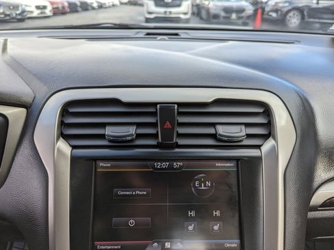 Used 2014 Ford Fusion Energi SE w/ Driver Assist Package image 20