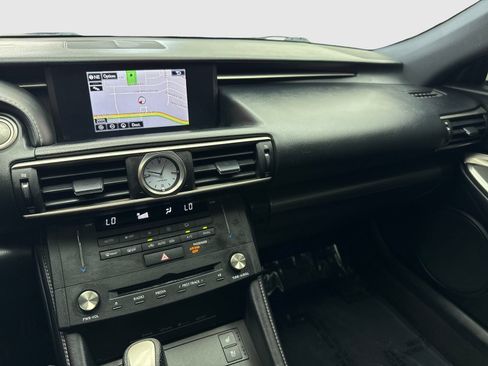 Used 2016 Lexus RC 200t RWD image 24