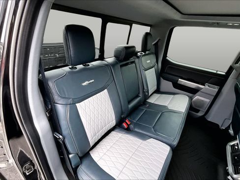 Used 2024 Ford F250 Limited AWD/4WD image 20