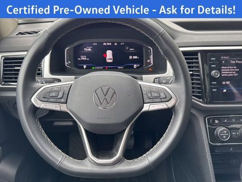 Certified 2022 Volkswagen Atlas SE w/ Black Wheel Package AWD/4WD image 9