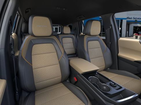 New 2026 Chevrolet Equinox ACTIV w/ Convenience Package III FWD image 16
