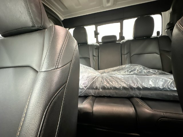 Used 2025 Jeep Gladiator Sport AWD/4WD image 25