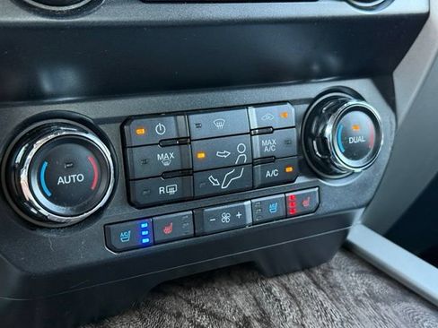 Used 2019 Ford F250 Lariat w/ Chrome Package AWD/4WD image 32