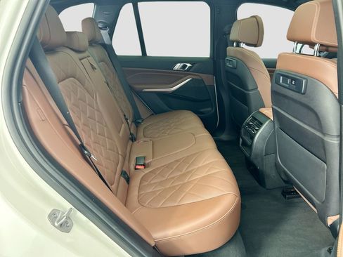 Certified 2023 BMW X5 xDrive40i w/ Luxury Seating Package image 21