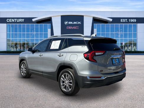 Used 2023 GMC Terrain SLT image 6