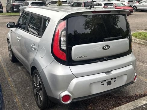 Used 2015 Kia Soul ! FWD image 4