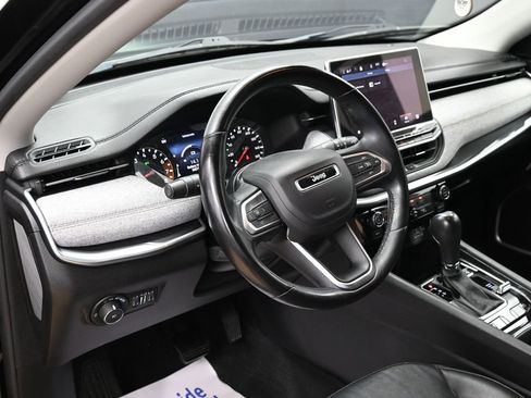 Used 2022 Jeep Compass Latitude AWD/4WD image 34