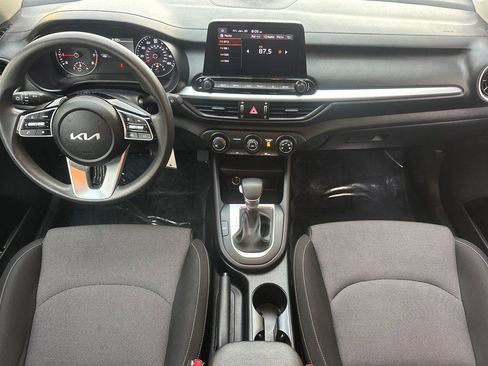 Used 2024 Kia Forte LXS image 13