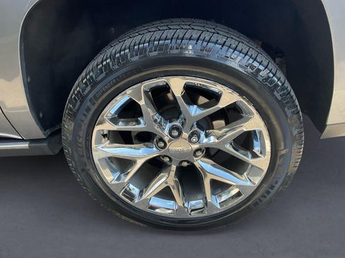 Used 2020 GMC Yukon XL Denali w/ Denali Premium Package AWD/4WD image 14
