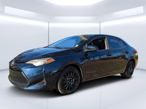 Used 2019 Toyota Corolla LE image 7