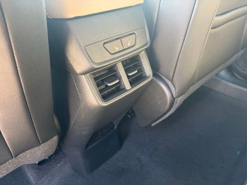 New 2026 Chevrolet Equinox ACTIV w/ Convenience Package III FWD image 29