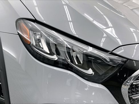 New 2025 Mercedes-Benz E 450 4MATIC All-Terrain Wagon image 11