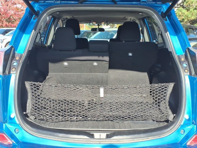 Used 2016 Toyota RAV4 XLE w/ Cargo Management Package AWD/4WD image 10