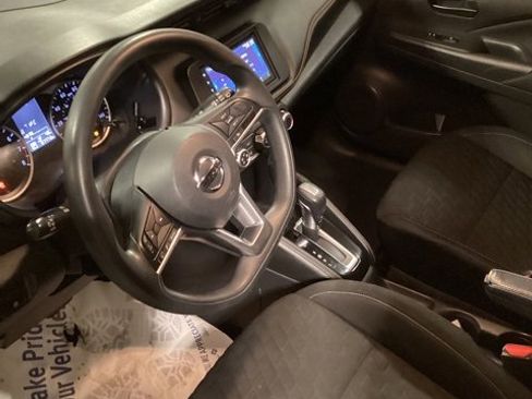 Used 2021 Nissan Kicks S image 12
