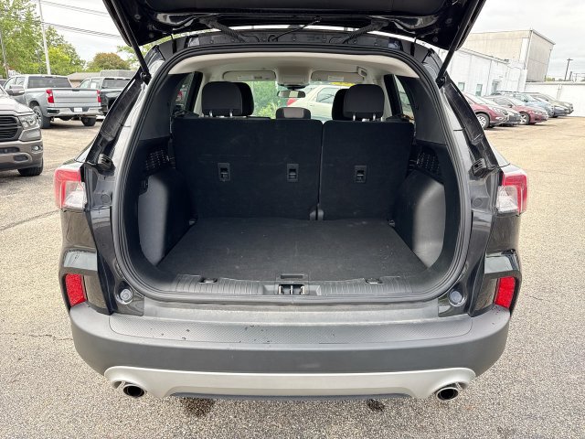 Used 2021 Ford Escape SE w/ Cold Weather Package AWD/4WD image 23