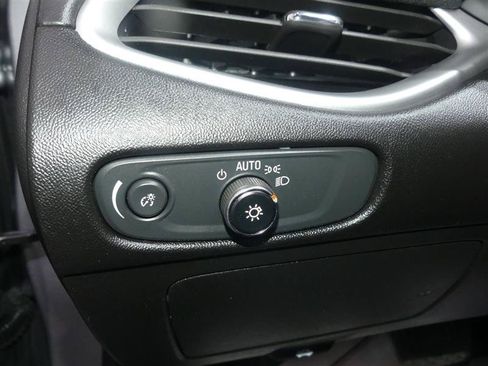 Used 2024 Chevrolet Malibu LT FWD image 27