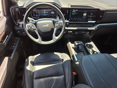 Certified 2024 Chevrolet Silverado 1500 RST w/ Convenience Package II AWD/4WD image 12