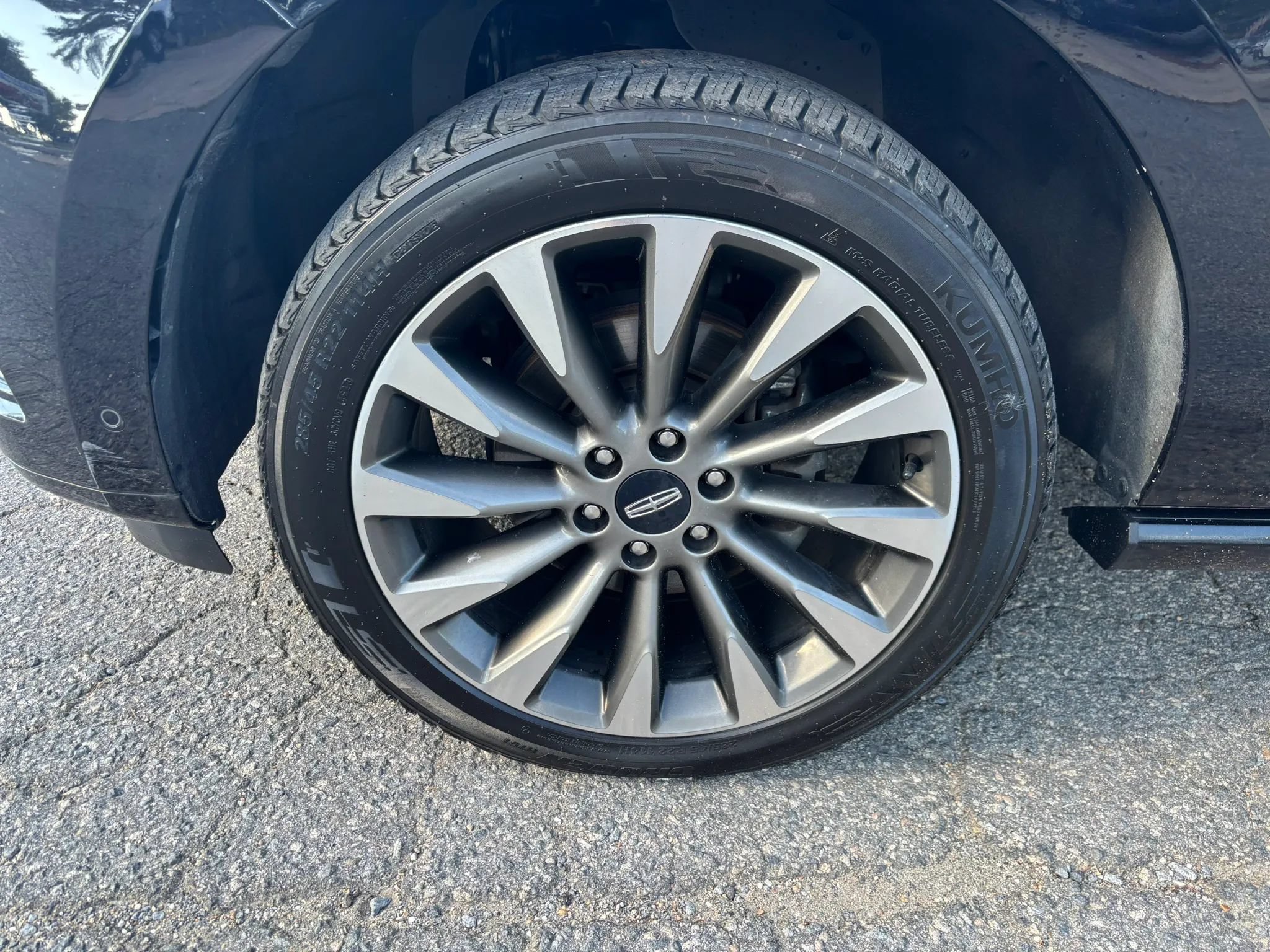 Used 2020 Lincoln Navigator Reserve AWD/4WD image 10