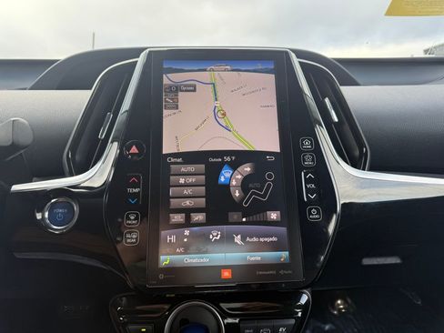 Used 2020 Toyota Prius Prime Limited image 31