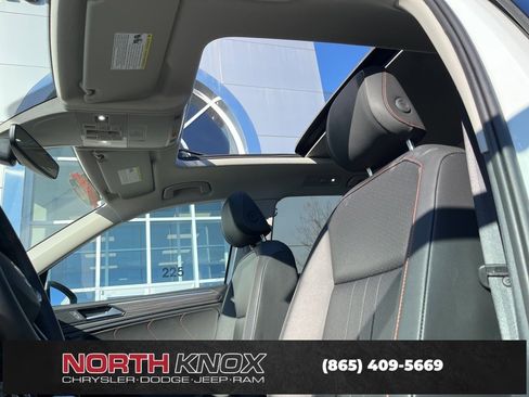 Used 2024 Volkswagen Tiguan Wolfsburg Edition image 13