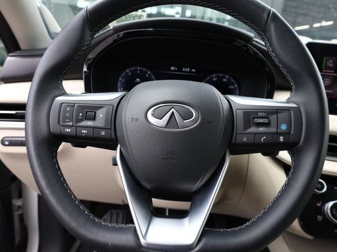 Certified 2025 INFINITI QX60 Sensory w/ Vision Package AWD/4WD image 39