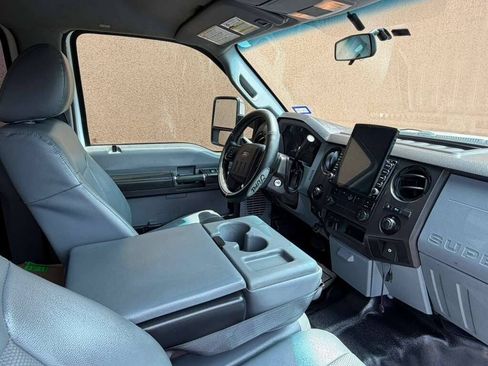 Used 2015 Ford F350 XL w/ Power Equipment Group AWD/4WD image 23