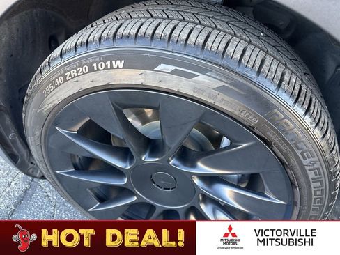 Used 2021 Tesla Model Y 2WD image 10