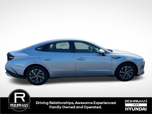 New 2026 Hyundai Sonata Blue FWD image 10