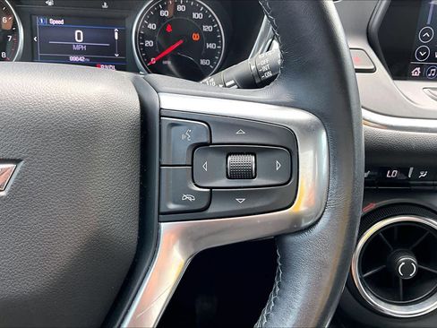 Used 2020 Chevrolet Blazer LT FWD image 24