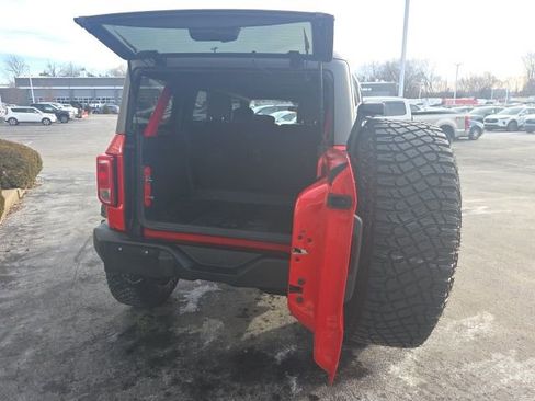 Used 2023 Ford Bronco Big Bend w/ Sasquatch Package image 4