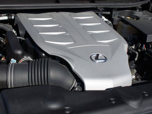 Used 2018 Lexus GX 460 Premium image 29