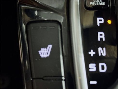 Used 2023 Kia Seltos EX image 25