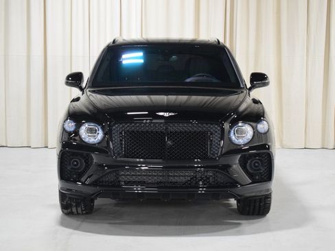 Certified 2023 Bentley Bentayga image 10
