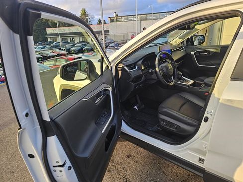 Used 2023 Toyota RAV4 Limited w/ Limited Grade Weather Package image 17