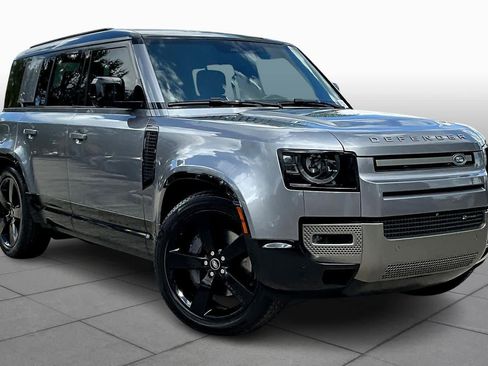 Used 2022 Land Rover Defender 110 X-Dynamic HSE image 2