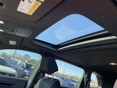 Used 2024 Honda CR-V Sport image 16