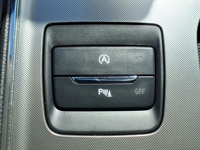 Used 2024 Ford Edge Titanium AWD/4WD image 24