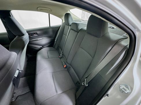 Used 2024 Toyota Corolla LE FWD image 27